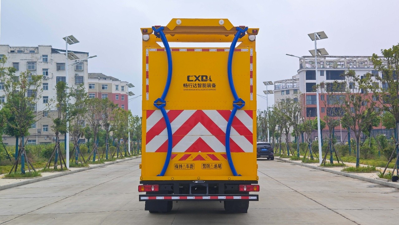 9c5c1ef443edff26bada4d66b6e4c1e3.jpg ee70977875b4f5add5cebc8d3f06ee28.jpg