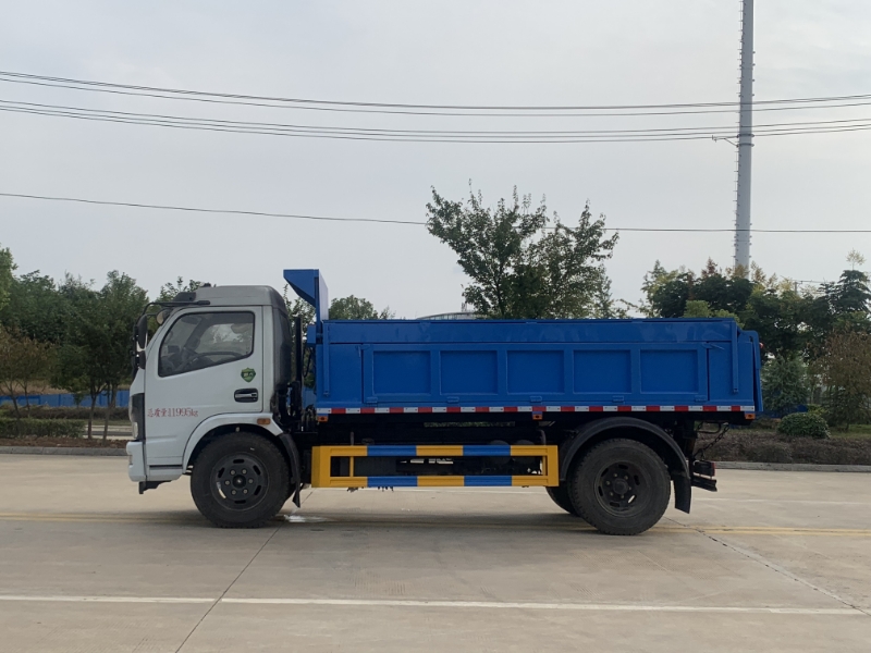 东风大多利卡自卸垃圾车1.jpg 9efa039ec9c0d5b58f3706df14ab4d63.jpg